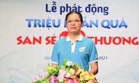 Phát động Chương trình “Triệu phần quà san sẻ yêu thương”  