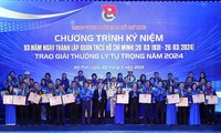 Vinh danh 100 cán bộ đoàn tiêu biểu trên toàn quốc