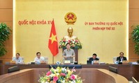 Khai mạc Phiên họp thứ 32 của Ủy ban Thường vụ Quốc hội	