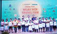 Tổ chức Tết Trung thu cho trẻ em có hoàn cảnh khó khăn