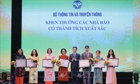 Lễ trao Giải thưởng Sách Quốc gia lần thứ VII năm 2024