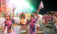 Việt Nam gây ấn tượng tại lễ hội văn hóa Chingay Parade ở Singapore