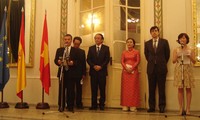 Vietnam y España conmemoran 35 años de relaciones diplomáticas 