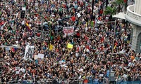 Nueva jornada de protestas en España contra medidas de austeridad