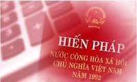 Todo Vietnam legisla su reforma constitucional