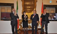 Culmina año vietnamita 2013 en Italia