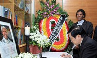 Vietnam rinde homenaje a Nelson Mandela