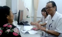 Médico del pueblo Nguyen Duc Vy – pájaro incansable