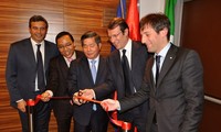 Inaugura Vietnam representación comercial en Milán, Italia