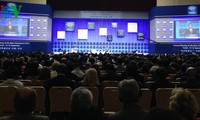 Participa Vietnam en Foro Veraniego Davos 2014 en China 