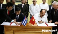 Vietnam y Cuba refuerzan cooperación partidista