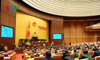 Diputados vietnamitas interpelan a ministros sobre cuestiones candentes 