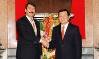 Concluye presidente de Hungría visita oficial a Vietnam