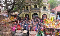 Comienzan festividades populares en Hanoi por Año Nuevo Lunar de la Cabra 2015