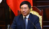 En Malasia canciller vietnamita Pham Binh Minh