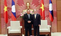 Continúan Vietnam y Laos reforzando sus lazos especiales por un futuro más brillante