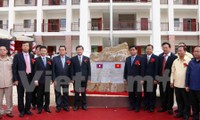 Inaugura escuela en Laos con ayuda de Vietnam