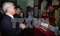 Líder partidista rinde homenaje a presidente Ho Chi Minh 