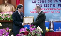 Entrega de premios del Concurso "Qué conoce usted de Vietnam" 2015 