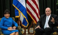 Cuba y Estados Unidos dialogan sobre alivio de embargo económico 