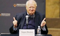 Angus Deaton, ganador del premio Nobel de Economía 2015