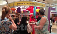 Vietnam en feria de productos artesanales MERCOSUR 