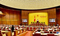 Diputados vietnamitas aportan opiniones a la enmienda de Código Procesal Administrativo