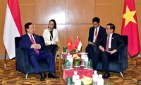 Actividades del primer ministro de Vietnam en  XXVII Cumbre de ASEAN