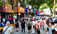 Abre puertas Calle de libros en Ciudad Ho Chi Minh