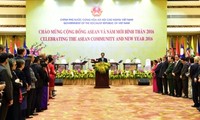 2015 fue un año exitoso en diplomacia y economía de Vietnam, dice primer ministro