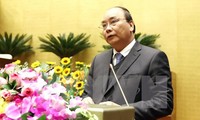 Viceprimer ministro Nguyen Xuan Phuc visita provincia de Hai Duong en ocasión del Tet 2016