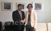 Vietnam y Alemania refuerzan cooperación entre sus localidades 