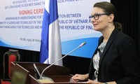 Vietnam y Finlandia intensifican cooperación en ciencia -  tecnología 