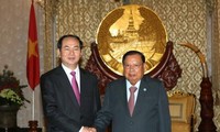 Vietnam y Laos se comprometen a robustecer lazos especiales 