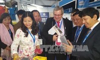 Promueven productos vietnamitas en la Feria de SAITEX–Sudáfrica 2016