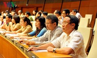 Parlamento vietnamita aborda Ley de Compensación Estatal