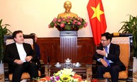 Vicepremier vietnamita recibe a embajador iraní