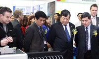 Expertos consideran a Rusia como destino potencial de productos de exportación de Vietnam