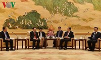 Organizaciones de masas de Vietnam y China afianzan cooperación