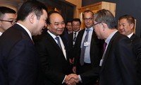 Primer ministro vietnamita finaliza actividades en Davos