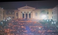 Jóvenes vietnamitas en Cuba participan en tributo a Fidel y a Martí  