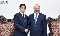 Premier vietnamita recibe a dirigente lao y a líder de corporación singapurense