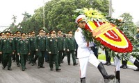 Inauguran exposición sobre el general Van Tien Dung