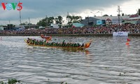 La cultura particular de los jemeres en el festival Ok Ombok y la regata de remo