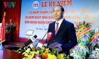 Presidente vietnamita felicita los 115 años de la Universidad de Medicina de Hanoi