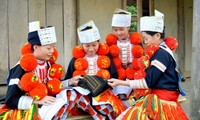 Ancestral culto de la etnia Dao Rojo a hadas protectoras de niños