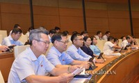 Legisladores vietnamitas debaten proyectos de ley de Auditoría (enmendada) y de Biblioteca