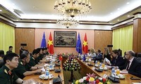 Vietnam y la Unión Europea comprometidos a promover la paz a través de enfoques multilaterales