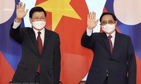 Dirigentes de Vietnam y Laos ratifican el interés de implementar con eficiencia los acuerdos sellados