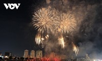 Inauguran Festival Internacional de Fuegos Artificiales de Da Nang 2023 